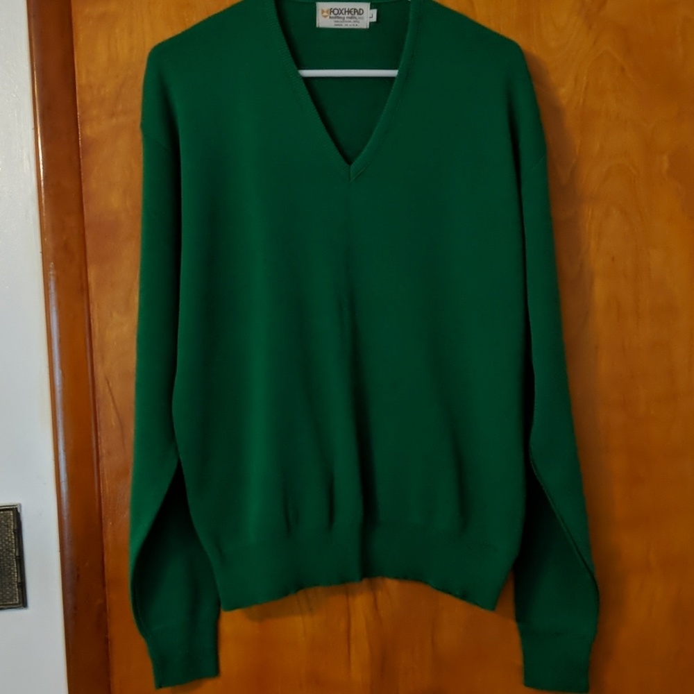 Men's sweater